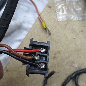 230SL_Kabelbaum_Motorraum_24